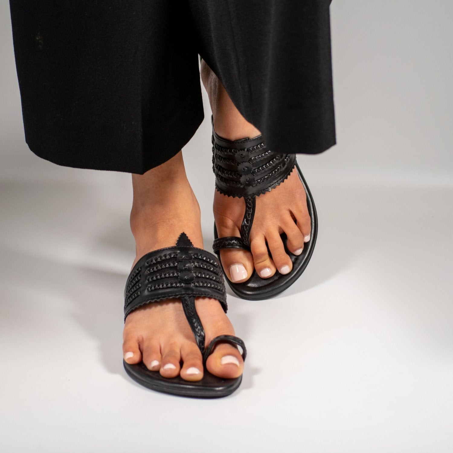 How Should Sandals Fit: The Ultimate Guide by Kosh-a