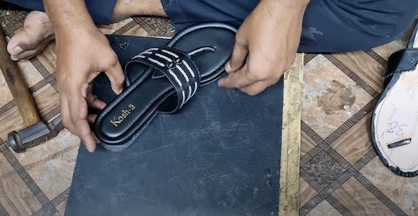 Benefits of Wearing Handmade Sandals